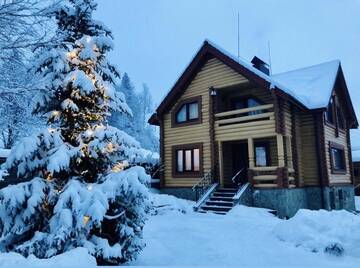 Фотографии Шале Шалe у Пилипці Chalet Pylypets г. Пилипец (Украина) №1 Фото Шале Шалe у Пилипці Chalet Pylypets г. Пилипец 1